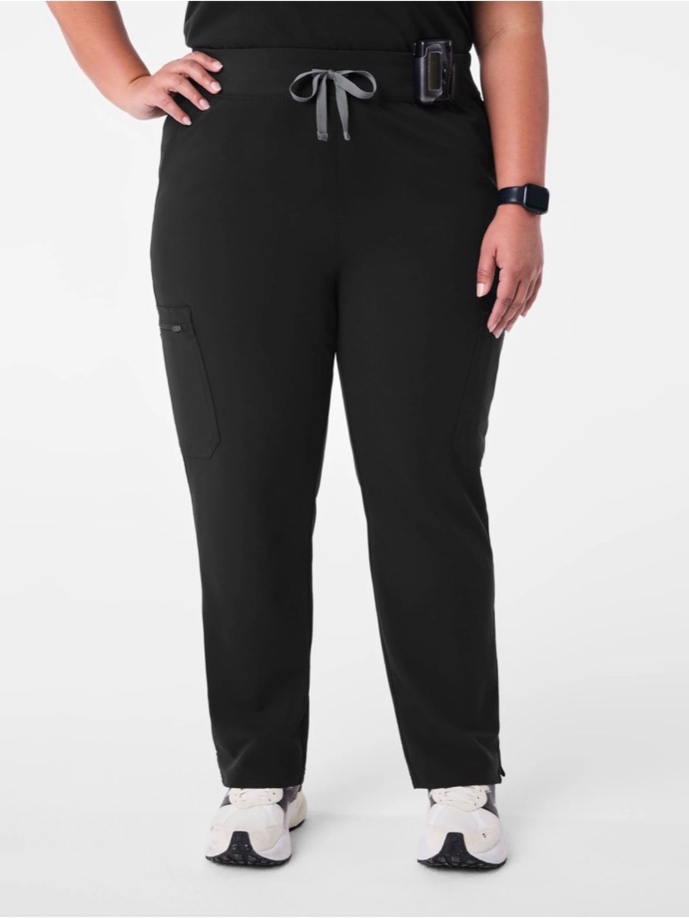 Figs Women’s Yola Cargo Black Drawstring Women's Jogger Pants Scrubs
